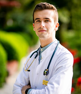 Dr. Radu-Adrian Șuteu